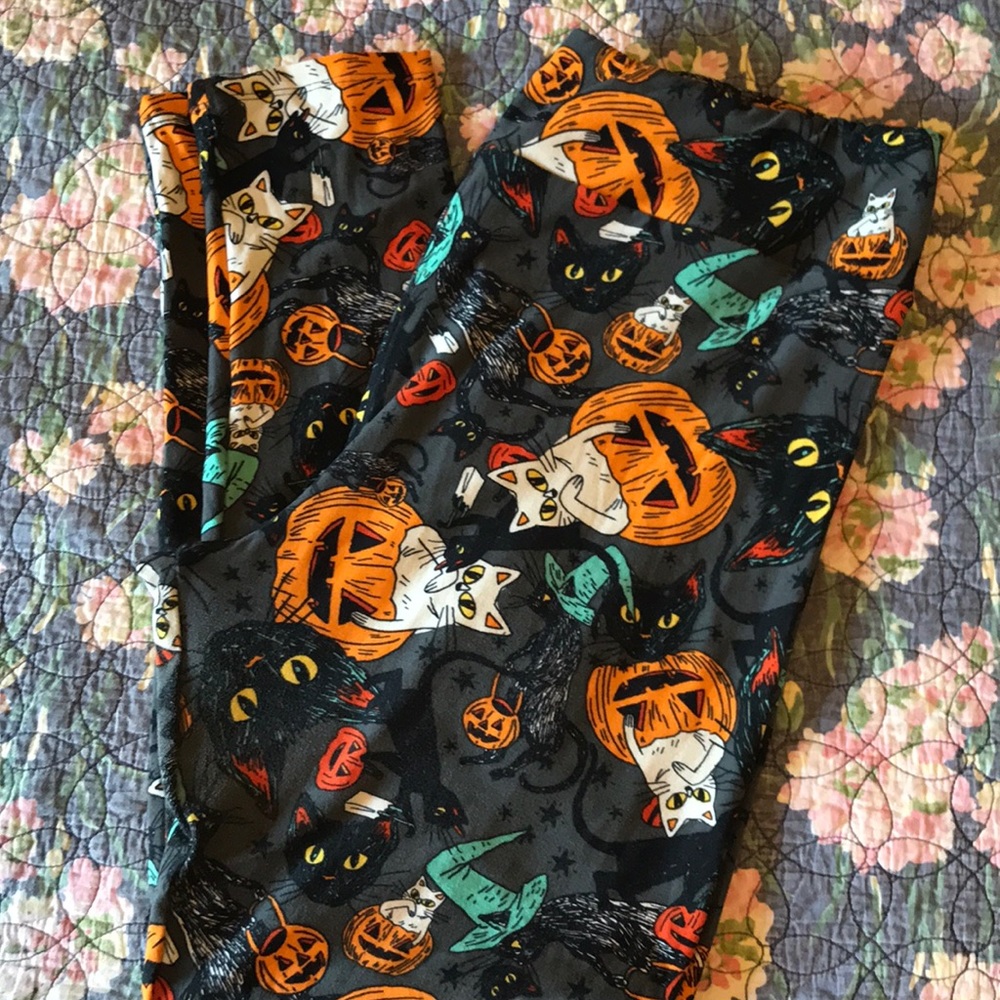 LuLaRoe TC2 Halloween Cat Leggings 😹